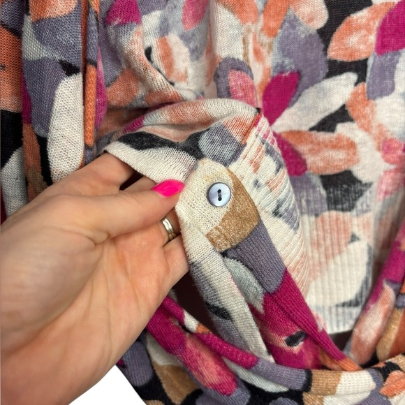 NIC+ZOE LINEN BLEND GLOWING PETALS 4-WAY CARDIGAN PL - Picture 11 of 16